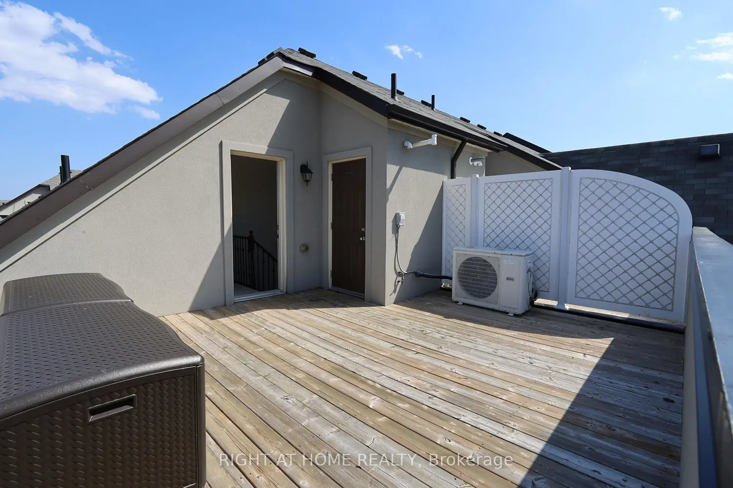 Additional image 16 of 1255 Bridletowne Circle 14