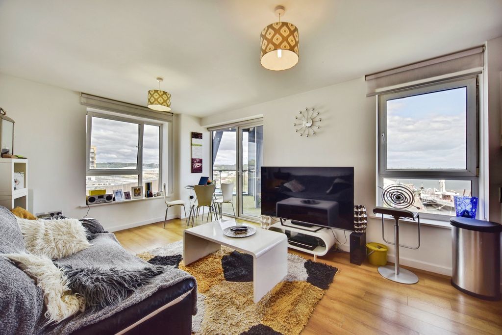 Additional image 5 of 2 bed flat for saleOcean Drive, Gillingham ME7