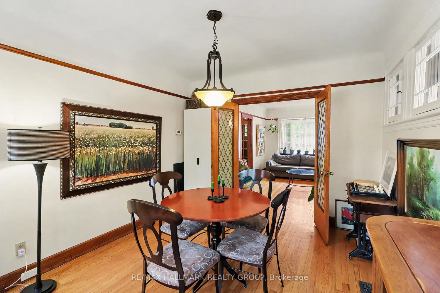 103 Glebe Avenue photo 4