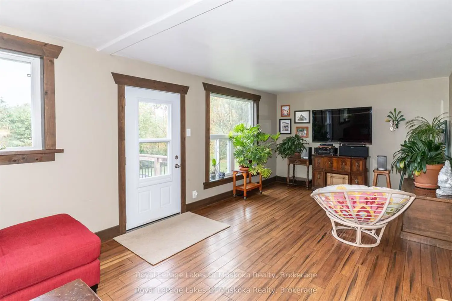 1741 Doe Lake Road photo 4