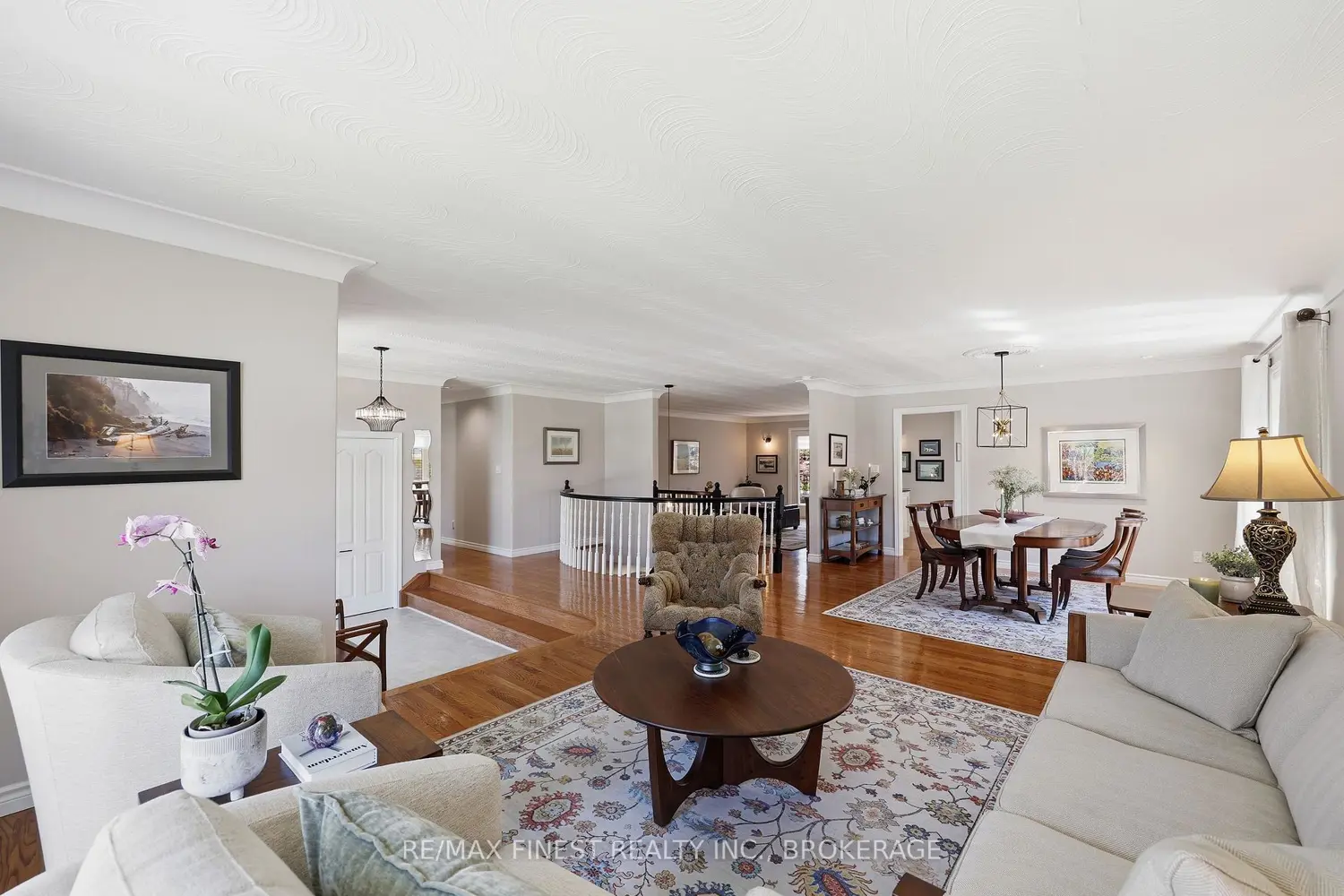 26 Kenwoods Circle photo 4