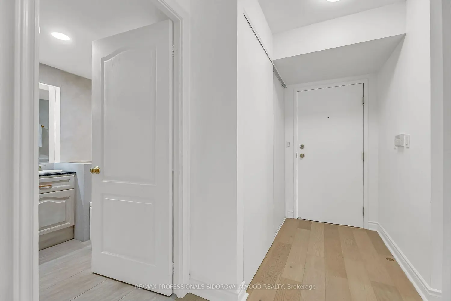 Additional image 19 of 1 Ripley Avenue 302