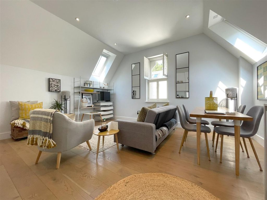 Additional image 5 of 2 bed flat for saleStation Road, Fowey PL23