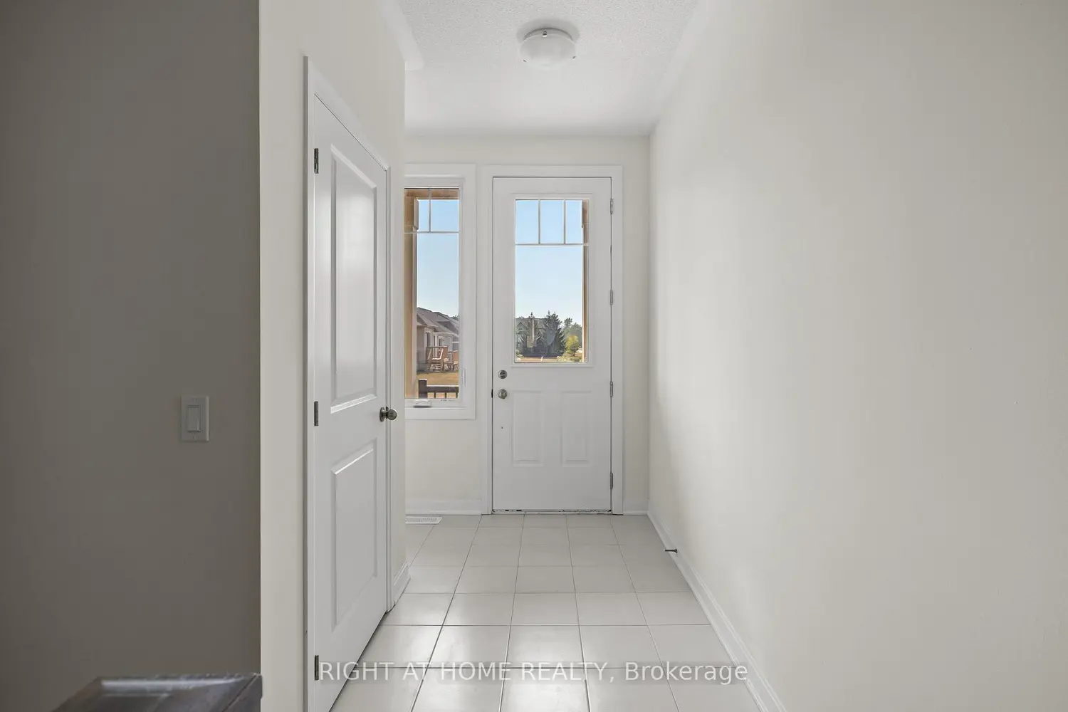 9 Golf Links Drive photo 2