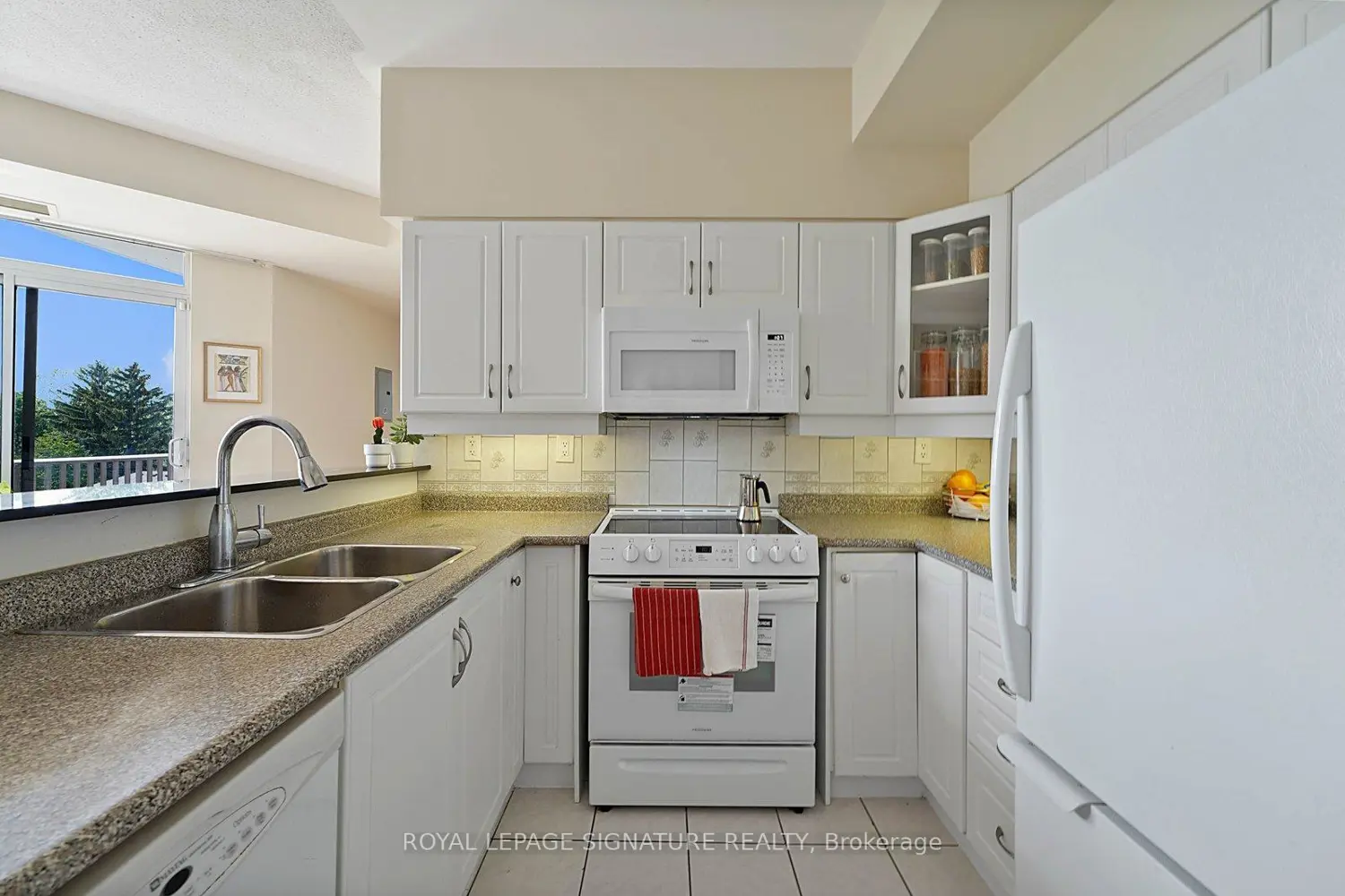 Additional image 3 of 4200 Bathurst Street 514