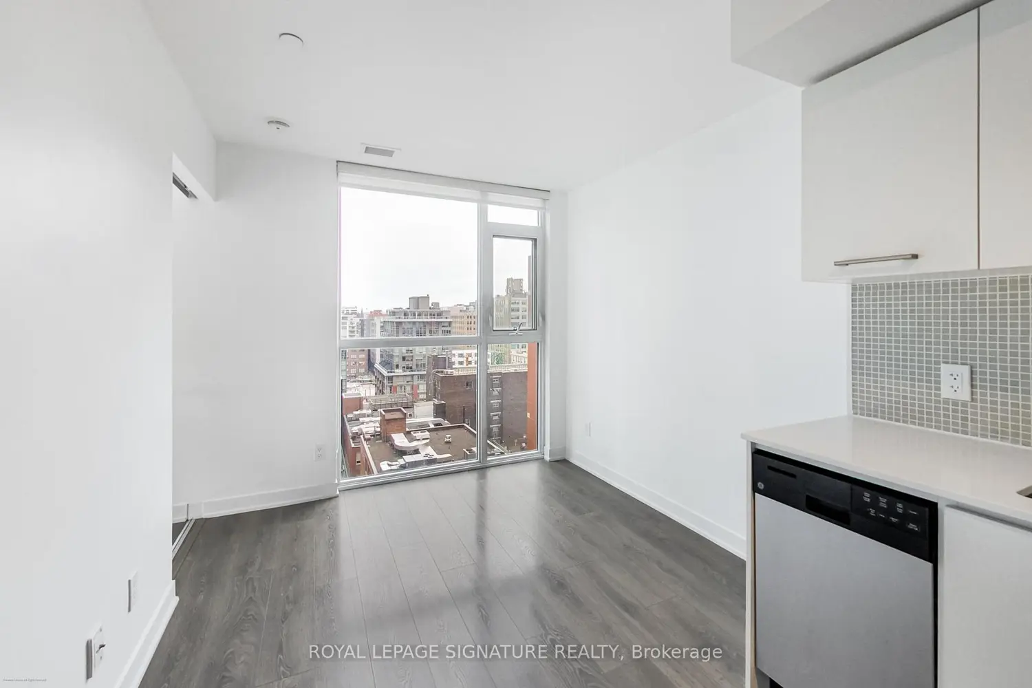 Additional image 12 of 87 Peter Street 1203