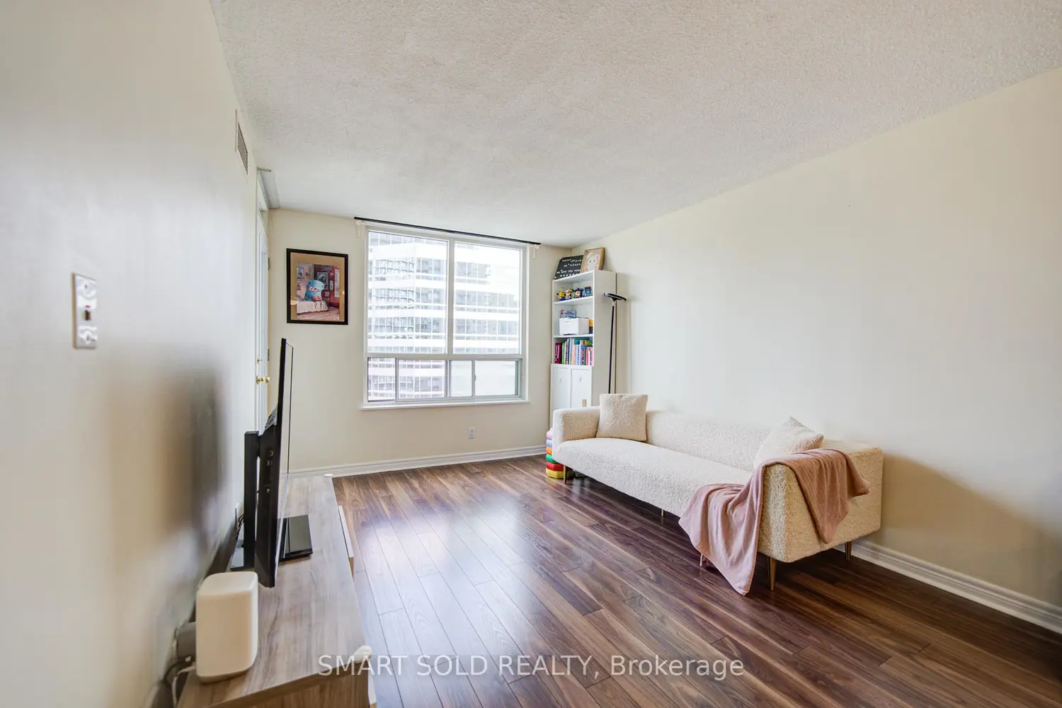 Additional image 4 of 18 Parkview Avenue 1512