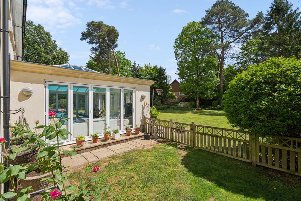 Additional image 14 of 7 bed detached house for saleCamp Road, Gerrards Cross SL9