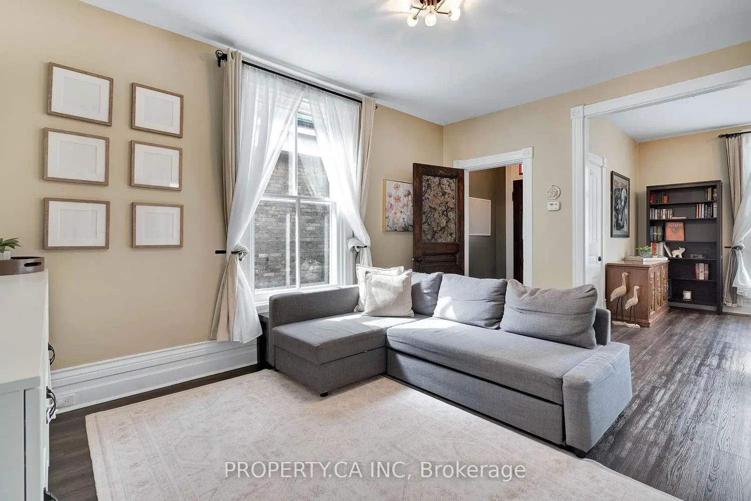 438 Ontario Street photo 4