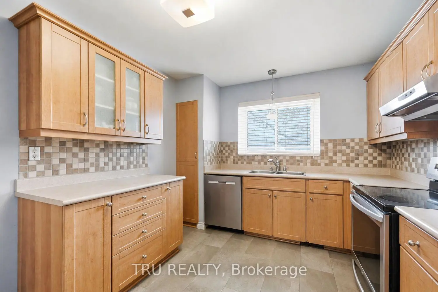 Additional image 5 of 2336 Orient Park Drive 16