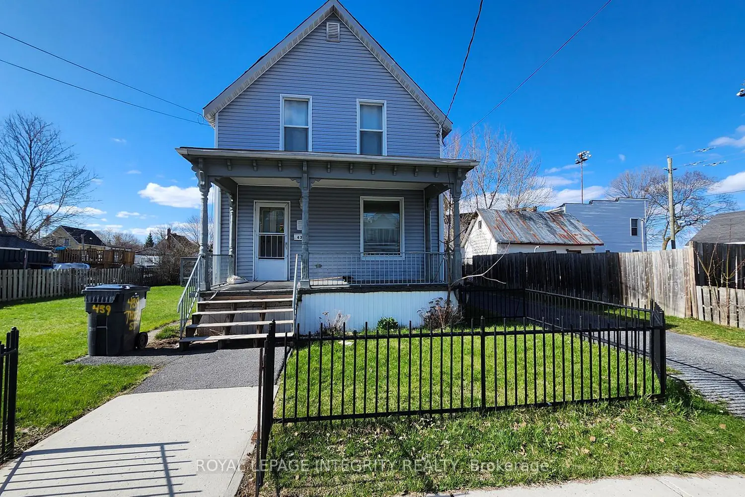 439 3Rd Street