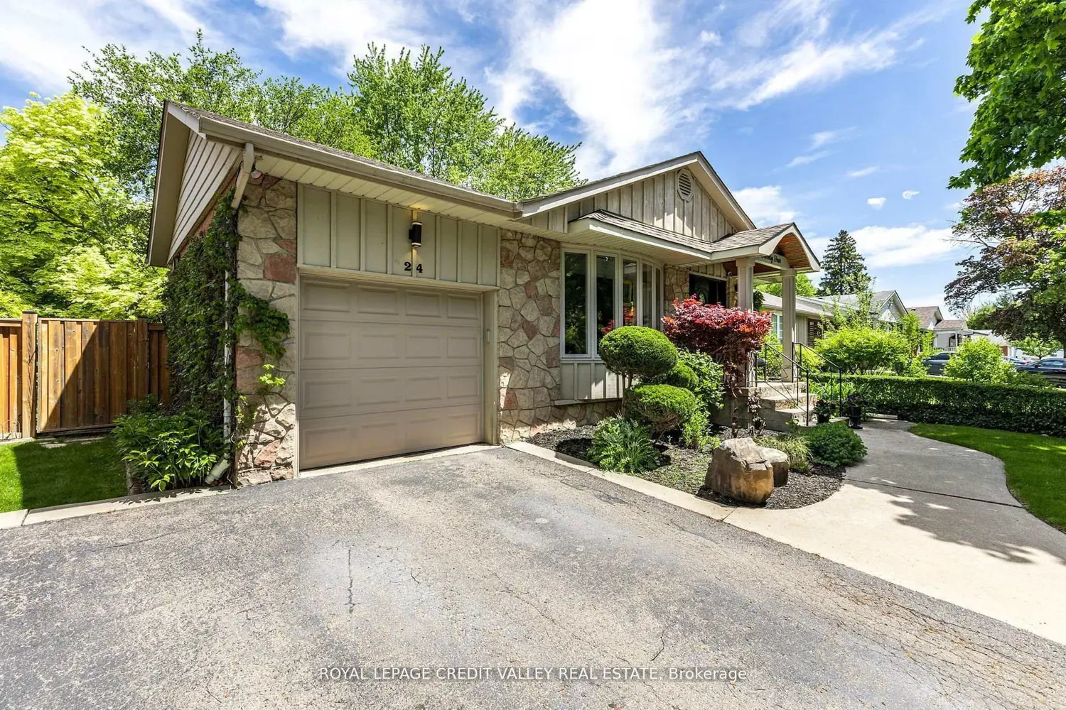 24 Ladore Drive