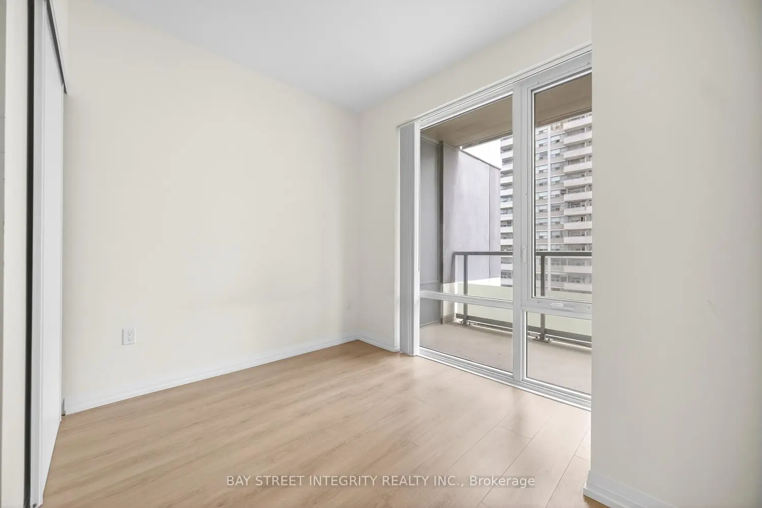 Additional image 8 of 50 Dunfield Avenue 1720