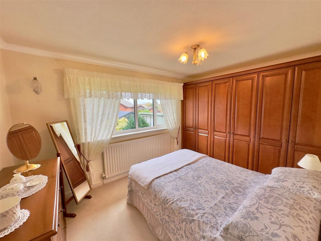 Additional image 8 of 3 bed detached bungalow for saleFreshwater Bay, Isle Of Wight PO40