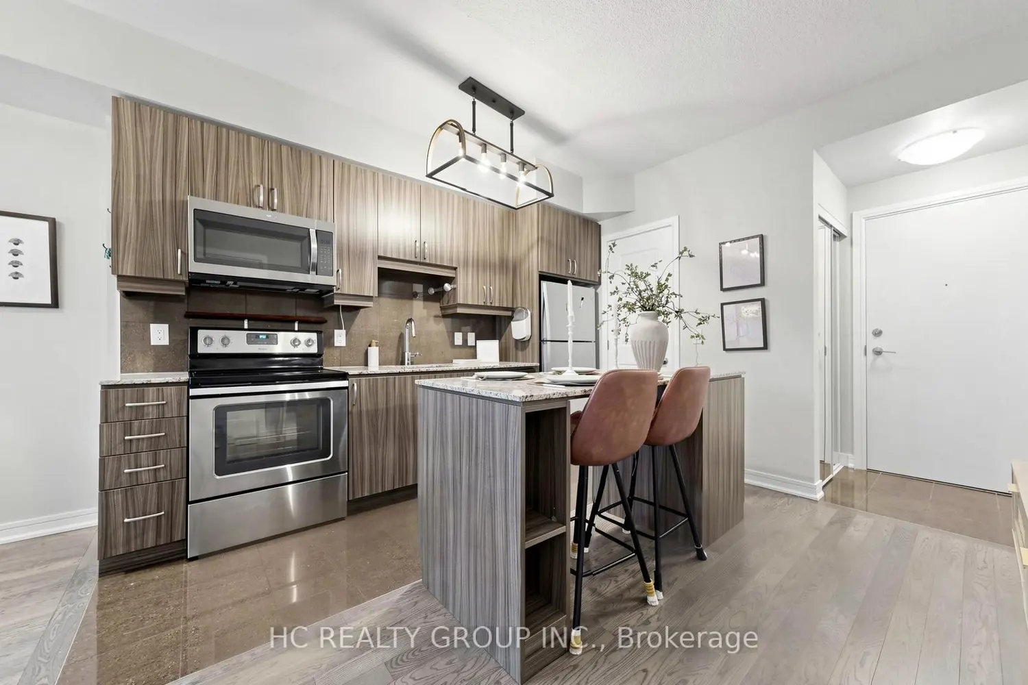 9205 Yonge Street 907 photo 4