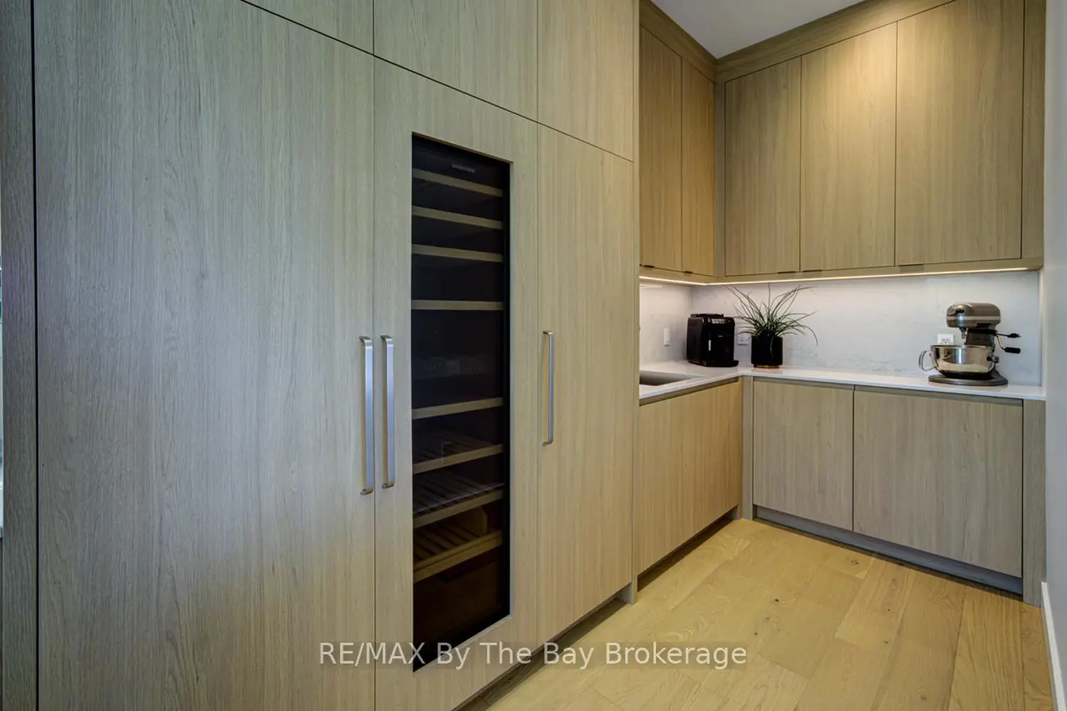 18 Raintree Court photo 4