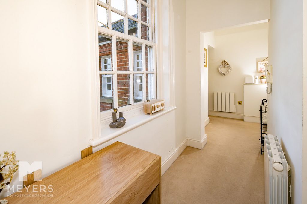 Additional image 10 of 1 bed flat for saleBartons Road, Fordingbridge SP6