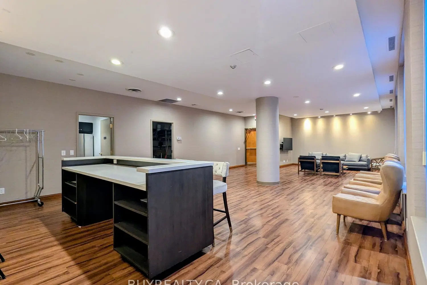 Additional image 15 of 256 Doris Avenue 1603