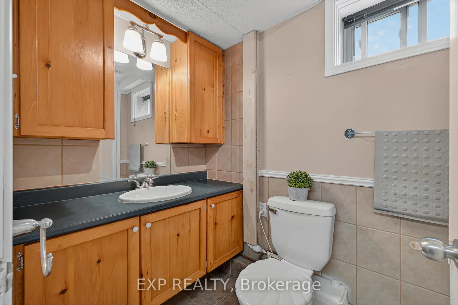 Additional image 14 of 733036 Southgate 73