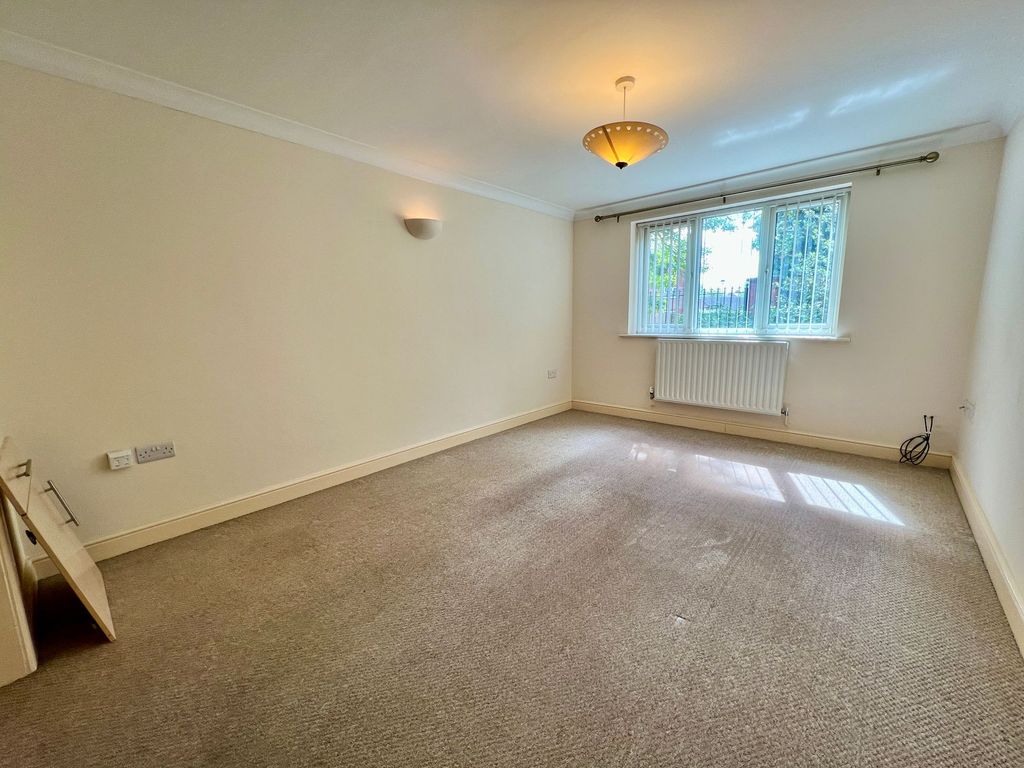 Additional image 6 of 2 bed flat for saleUniversity Court, Grantham NG31