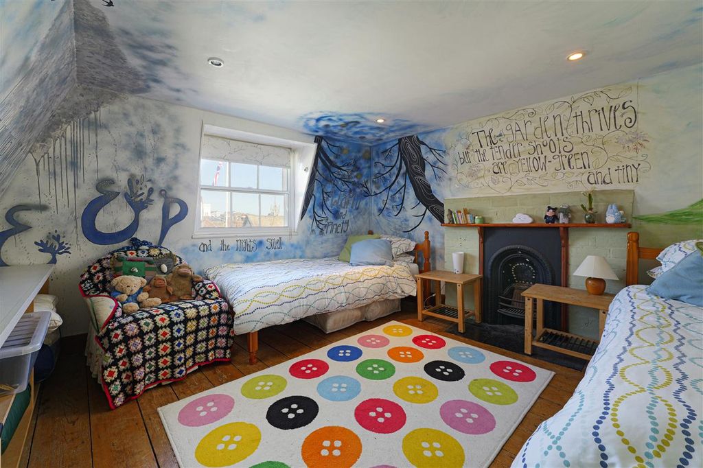 Additional image 21 of 5 bed terraced house for saleHugh House, Hugh Place, Faversham ME13