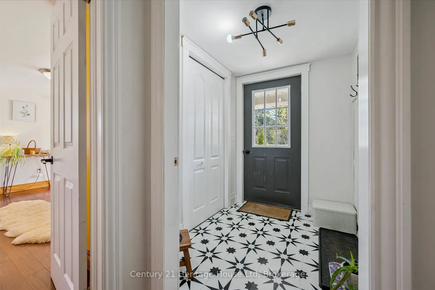 Additional image 16 of 323135 Durham Road