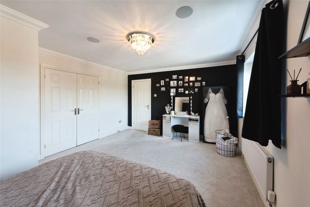 Additional image 11 of 5 bed detached house for saleCatisfield Road, Fareham, Hampshire PO15