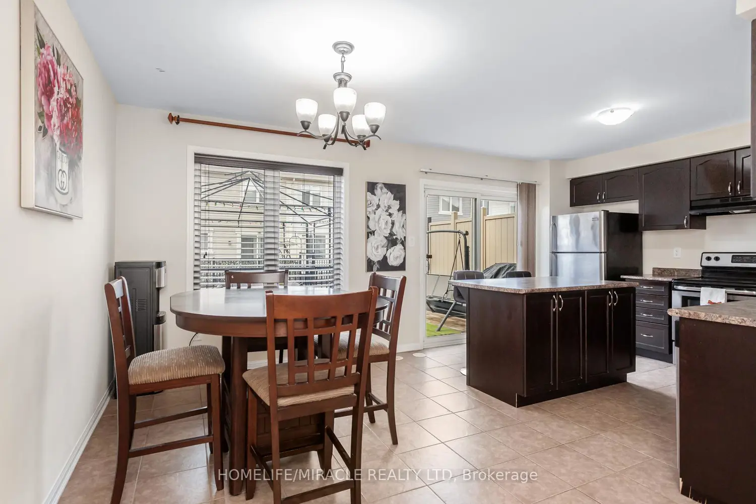 22 Crossbill Road photo 5