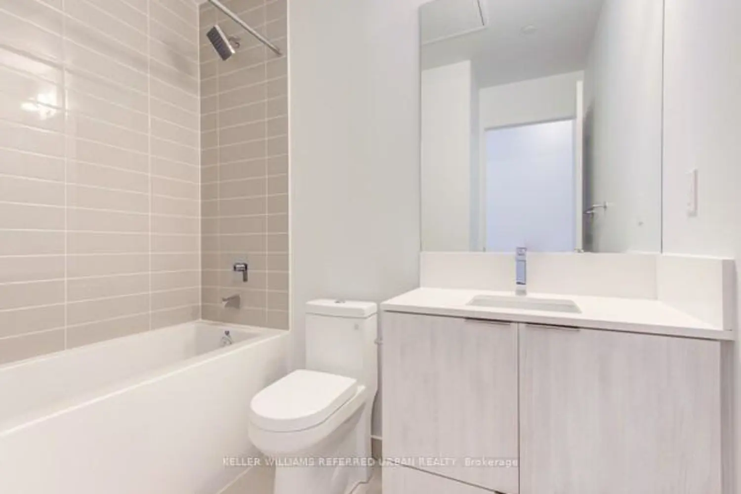 Additional image 11 of 181 Dundas Street 3601