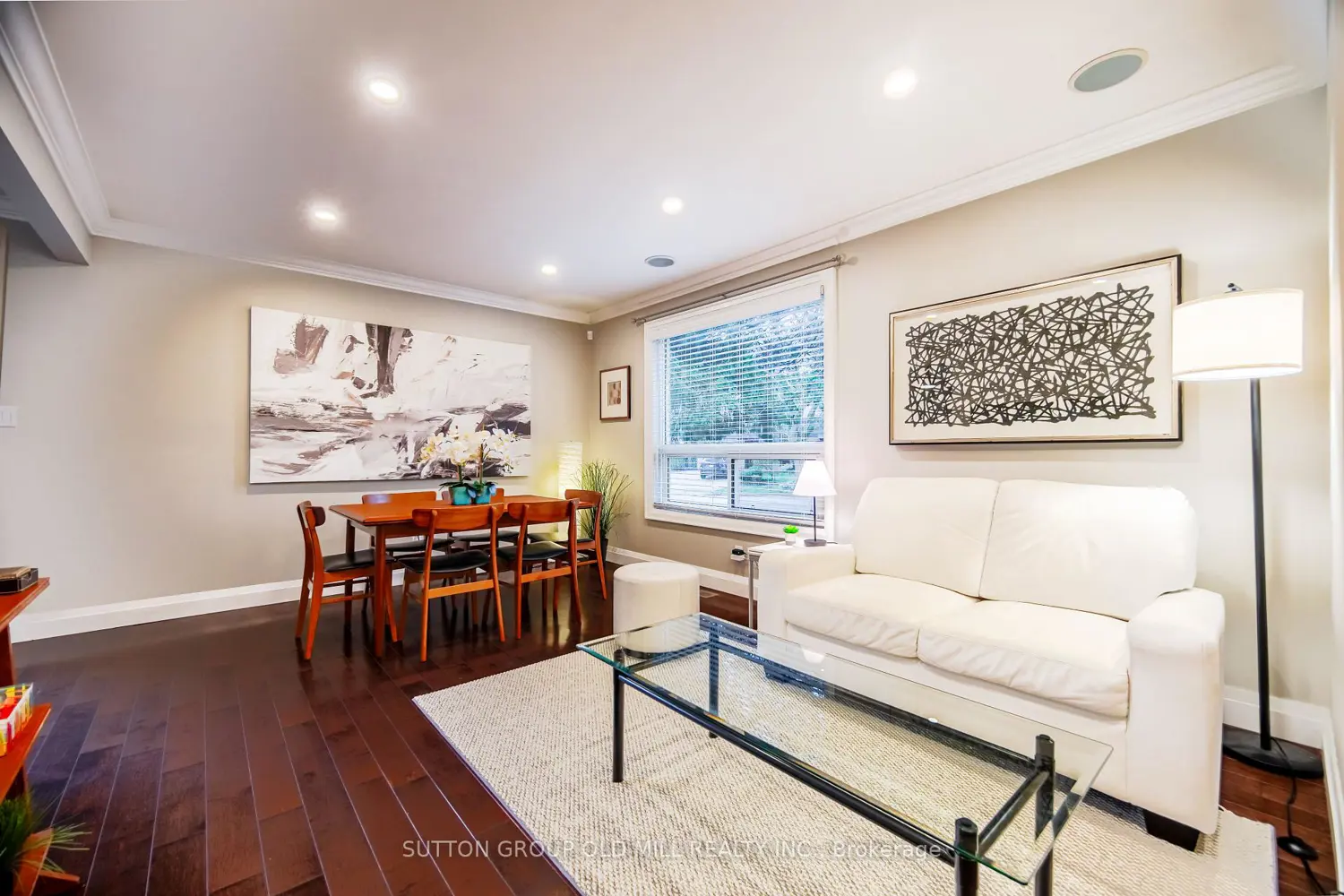 685 Francis Road 1 photo 2