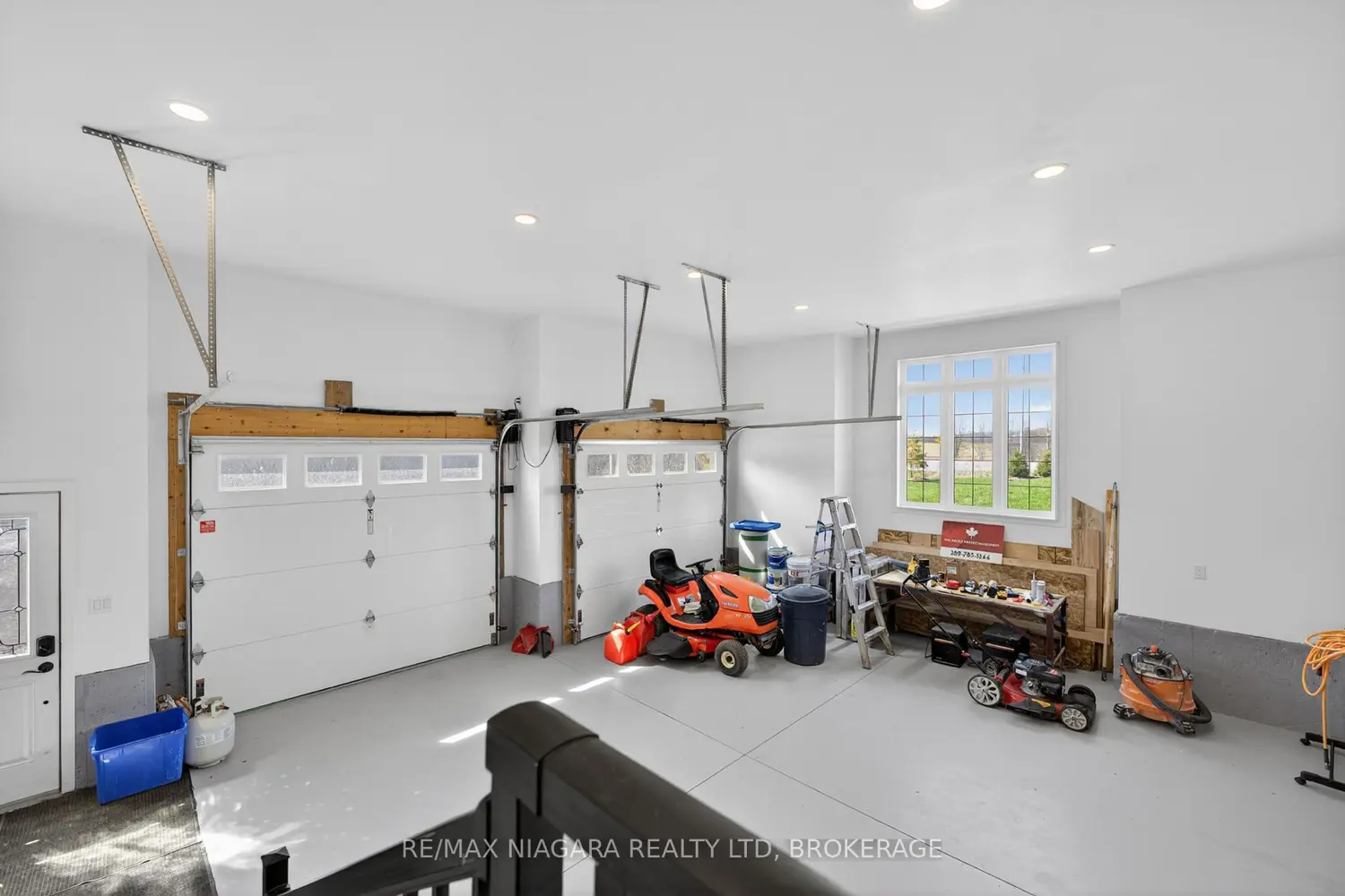 Additional image 11 of 1040 Oakhill Boulevard