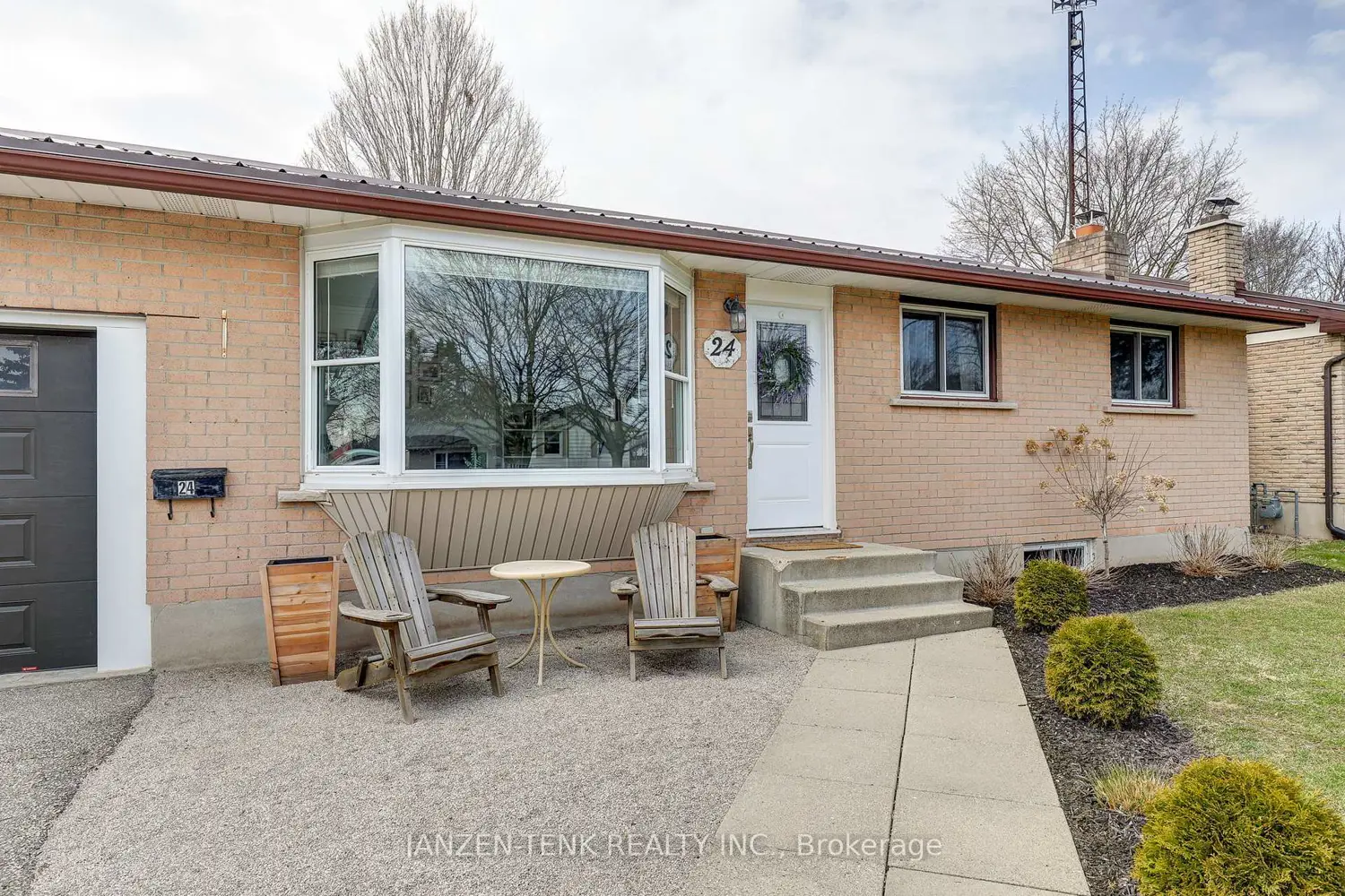 24 Centennial Avenue