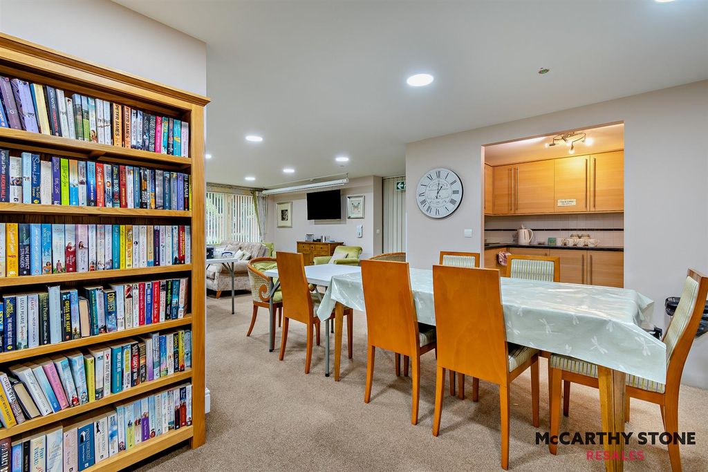 Additional image 2 of 1 bed flat for saleMartin Court, St. Catherines Road, Grantham NG31