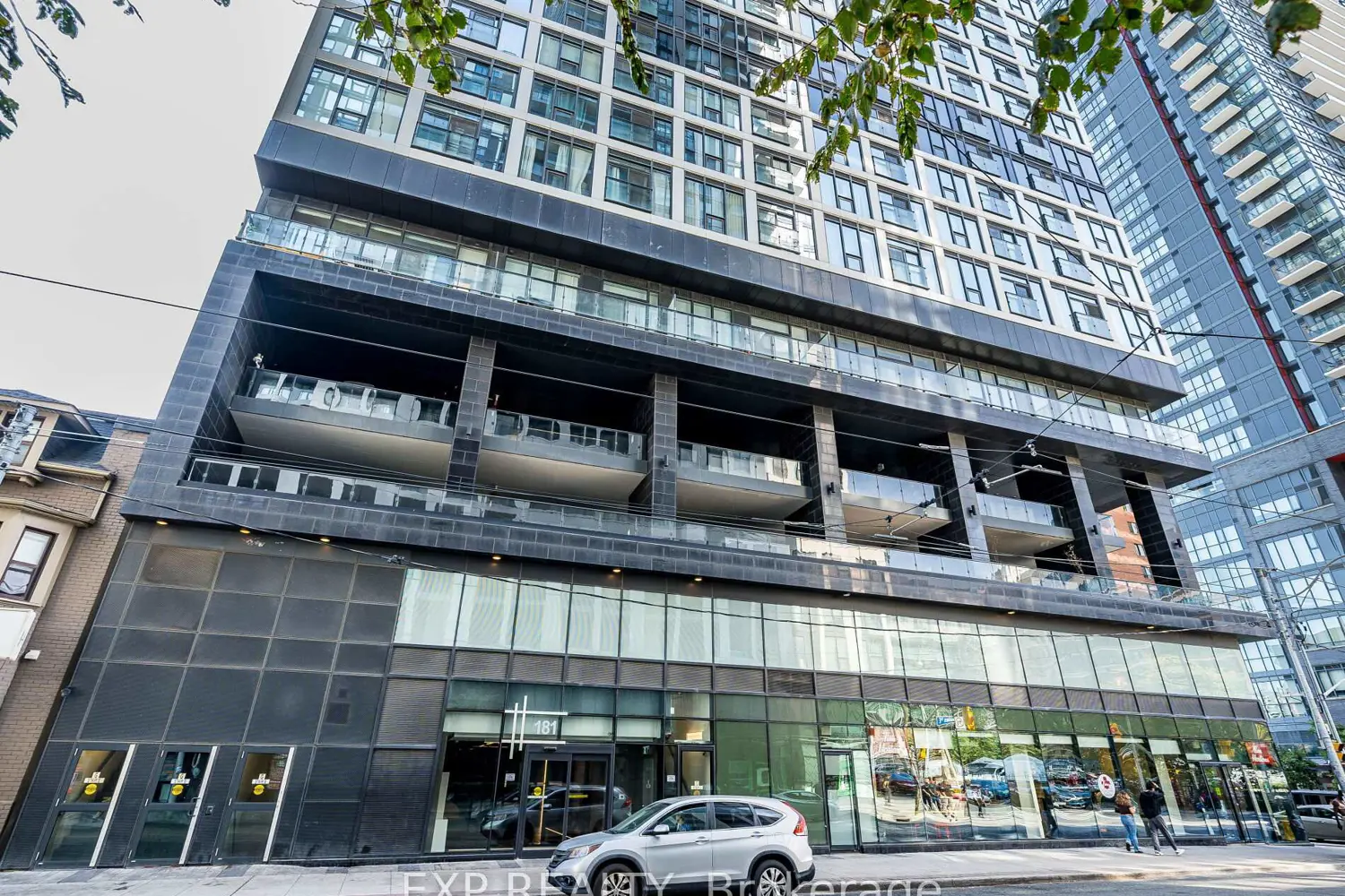Additional image 2 of 181 Dundas Street 3708