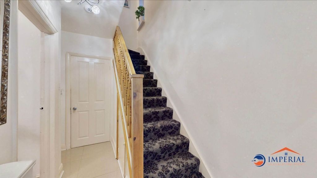 Additional image 15 of 4 bed semi-detached house for saleAllenby Road, Southall UB1