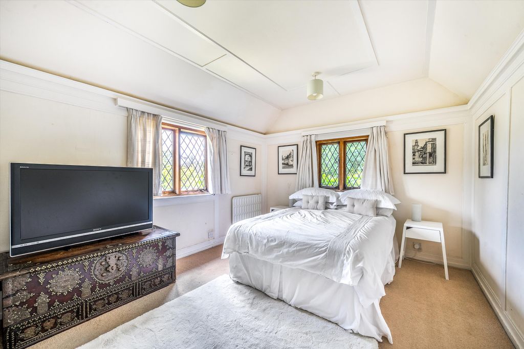 Additional image 13 of 8 bed detached house for saleSheepstreet Lane, Etchingham, East Sussex TN19
