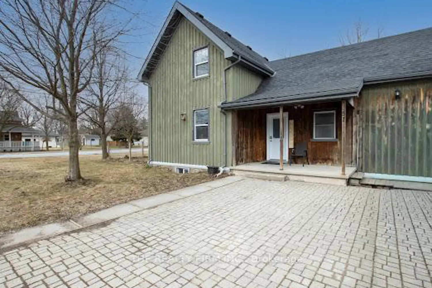 51 Huron Road