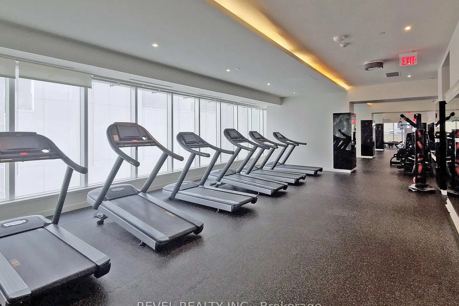 Additional image 16 of 197 Yonge Street 2412