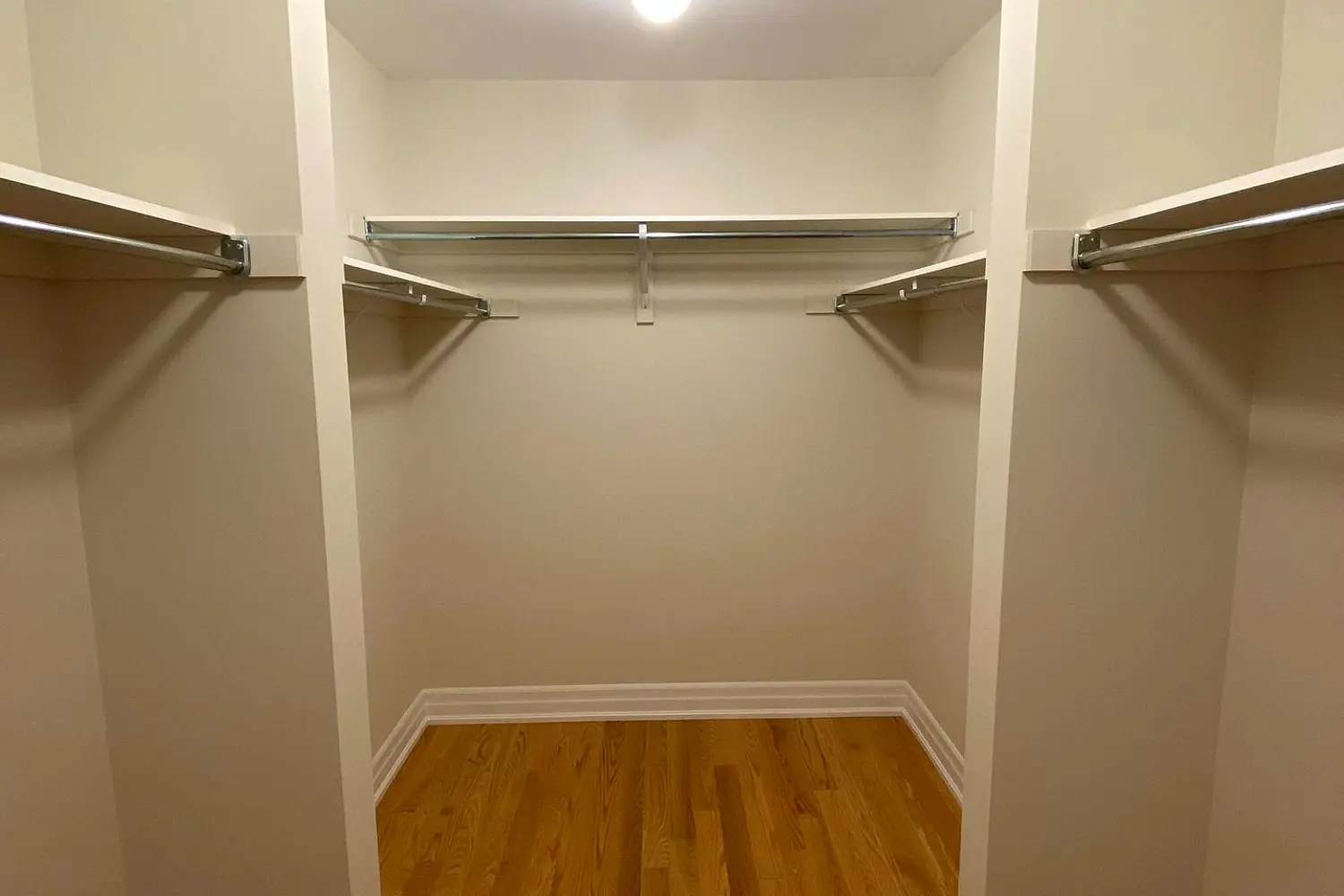44 Windsor Circle photo 2