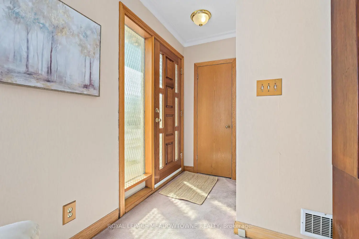 37 Prince Charles Drive photo 3