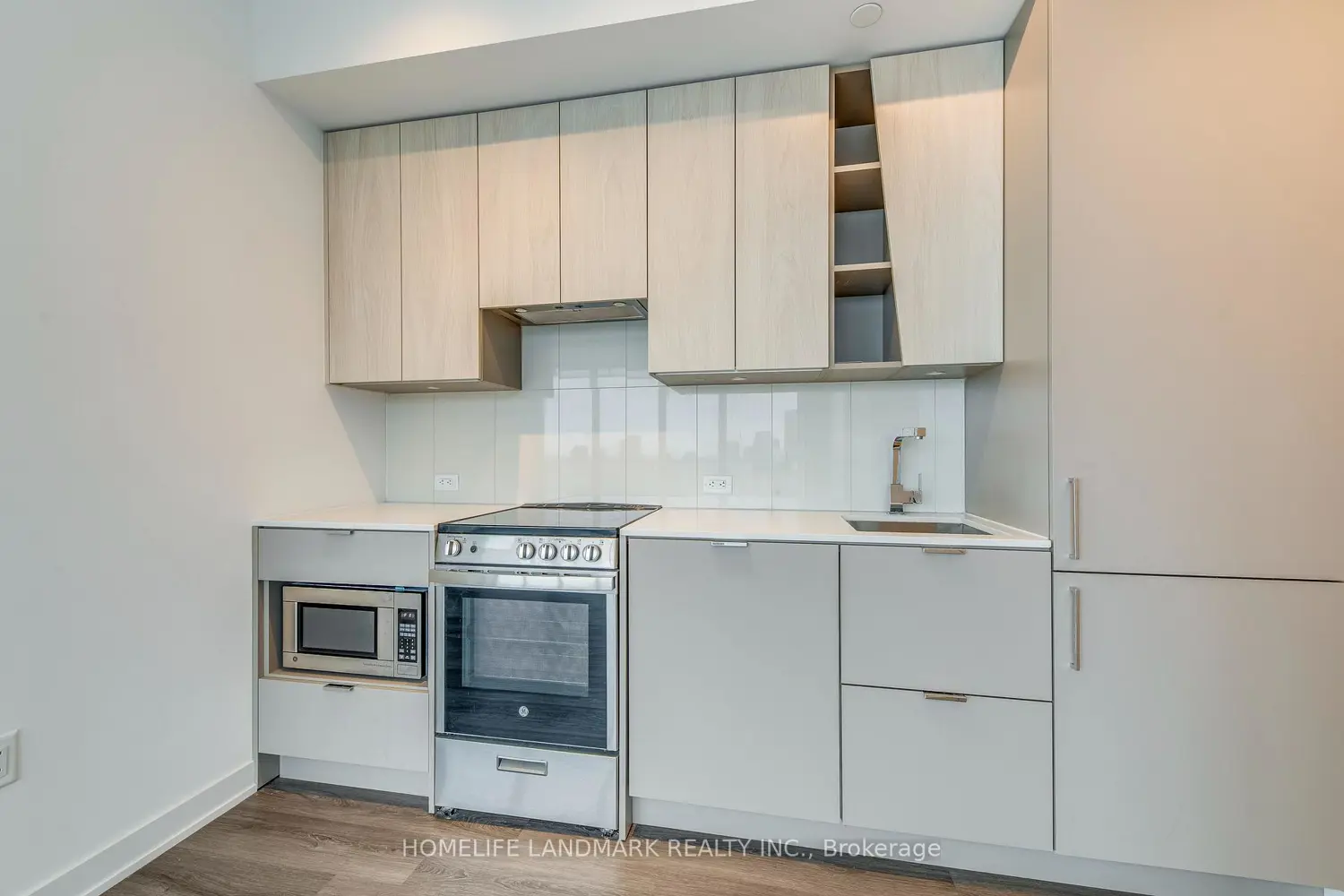 3883 Quartz Road 2304 photo 5
