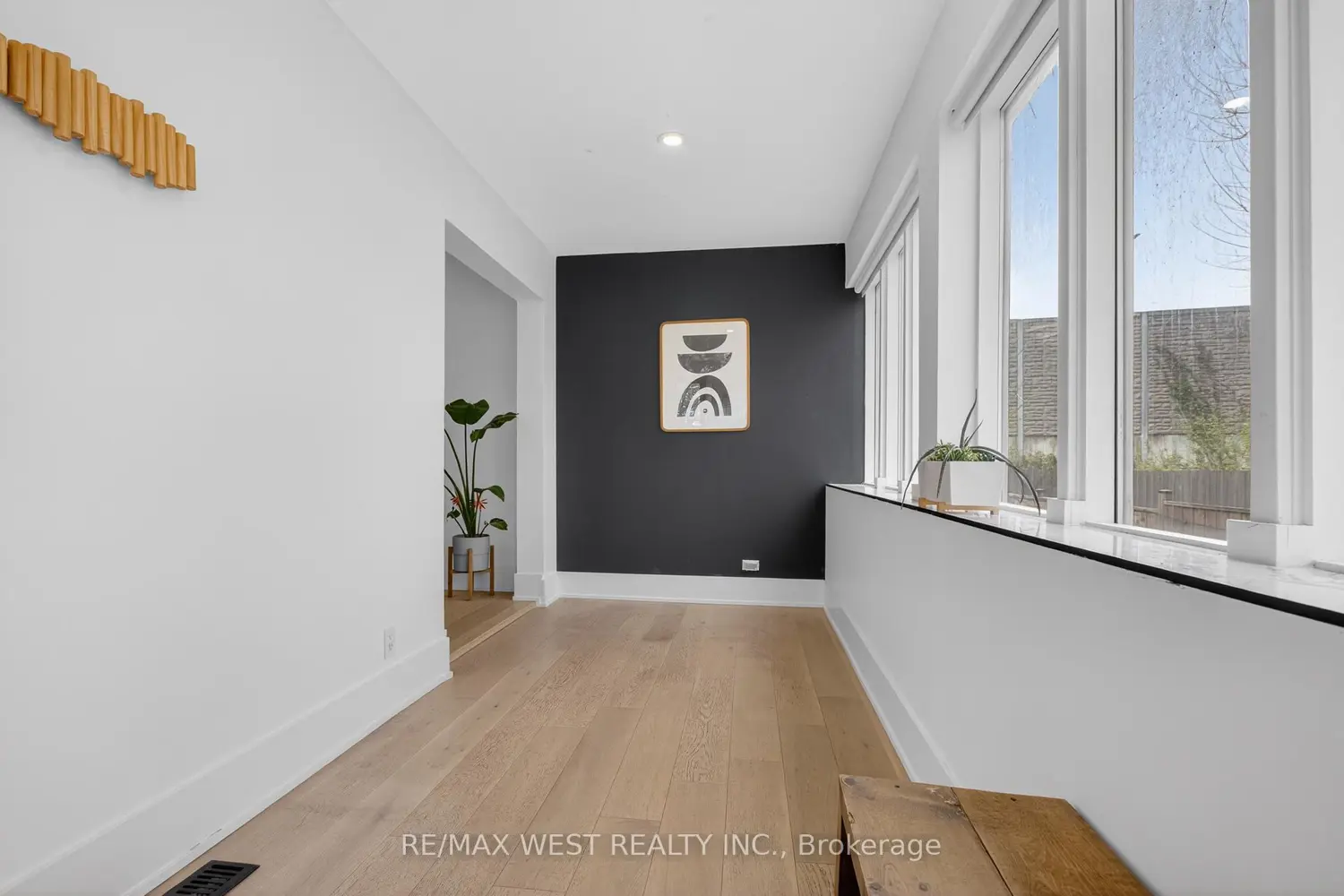 834 Beach Boulevard photo 5