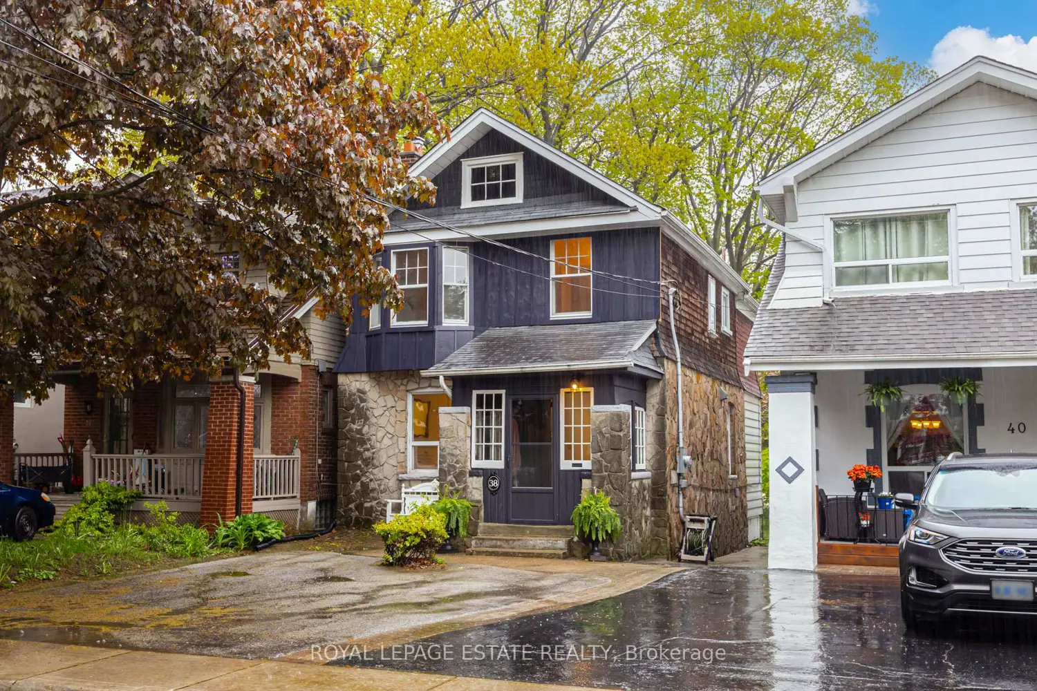 38 Queensbury Avenue