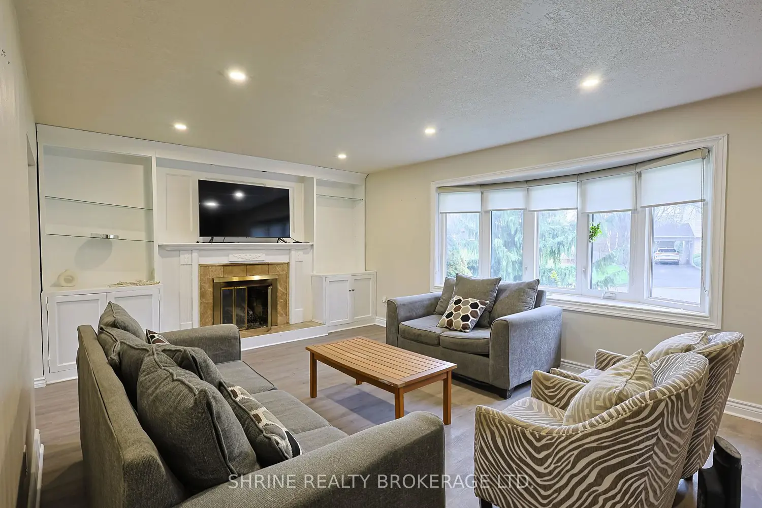 127 Odessa Avenue photo 4