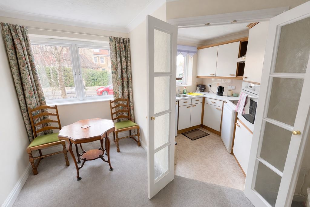 Additional image 7 of 1 bed flat for salePark Road, Frome, Somerset BA11