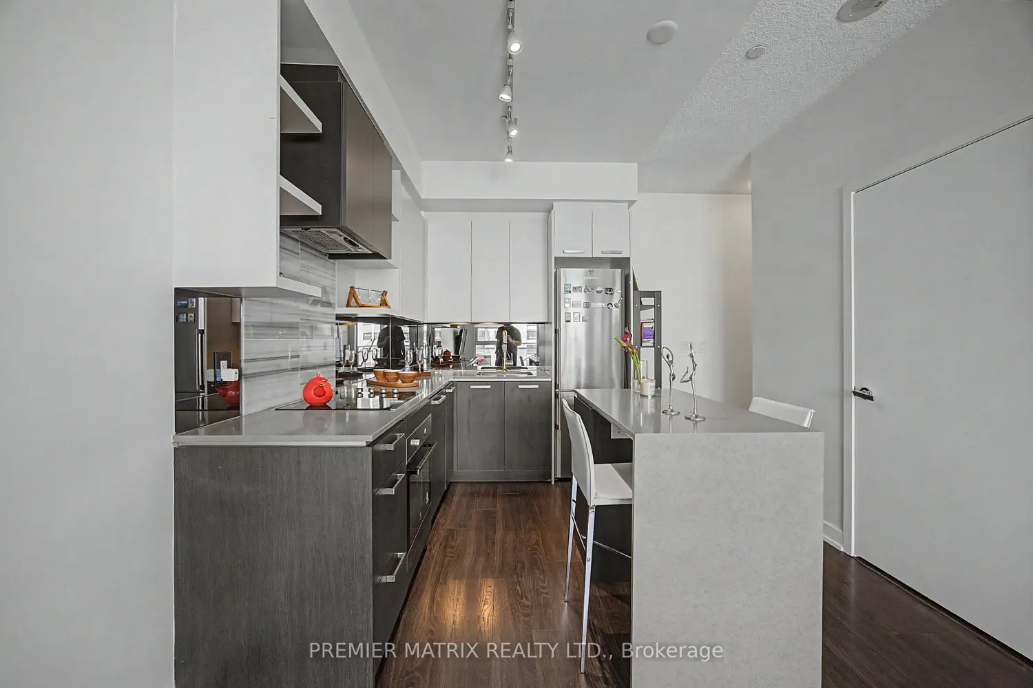 Additional image 5 of 1830 Bloor Street 930