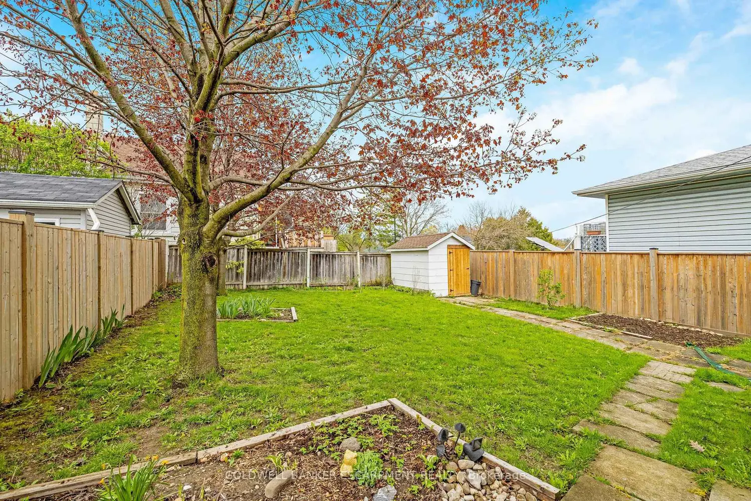 122 Cedar Street photo 3