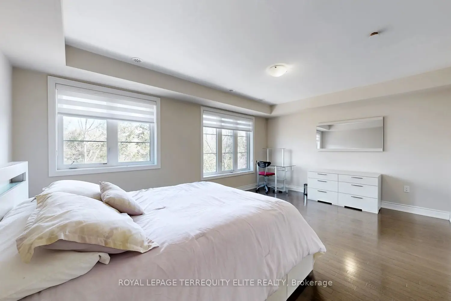 1331 Major Mackenzie Drive 121 photo 5