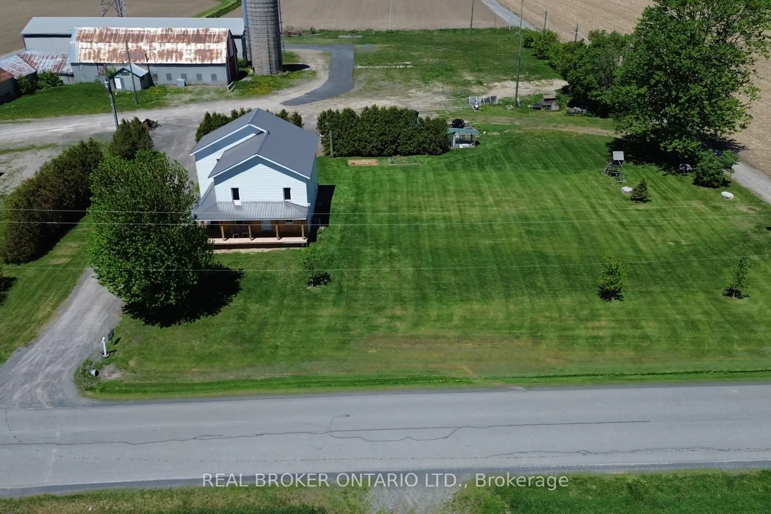 Additional image 2 of 10969 Gilmour Road