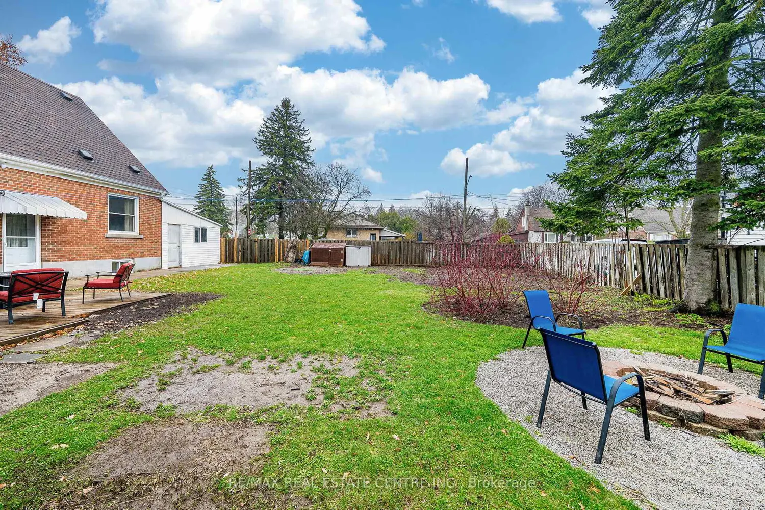 Additional image 17 of 40 Ellis Crescent